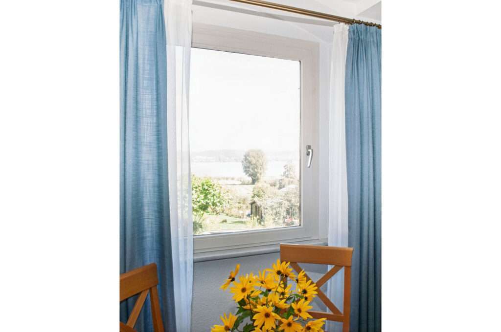 Standard Doppelzimmer mit Seesicht